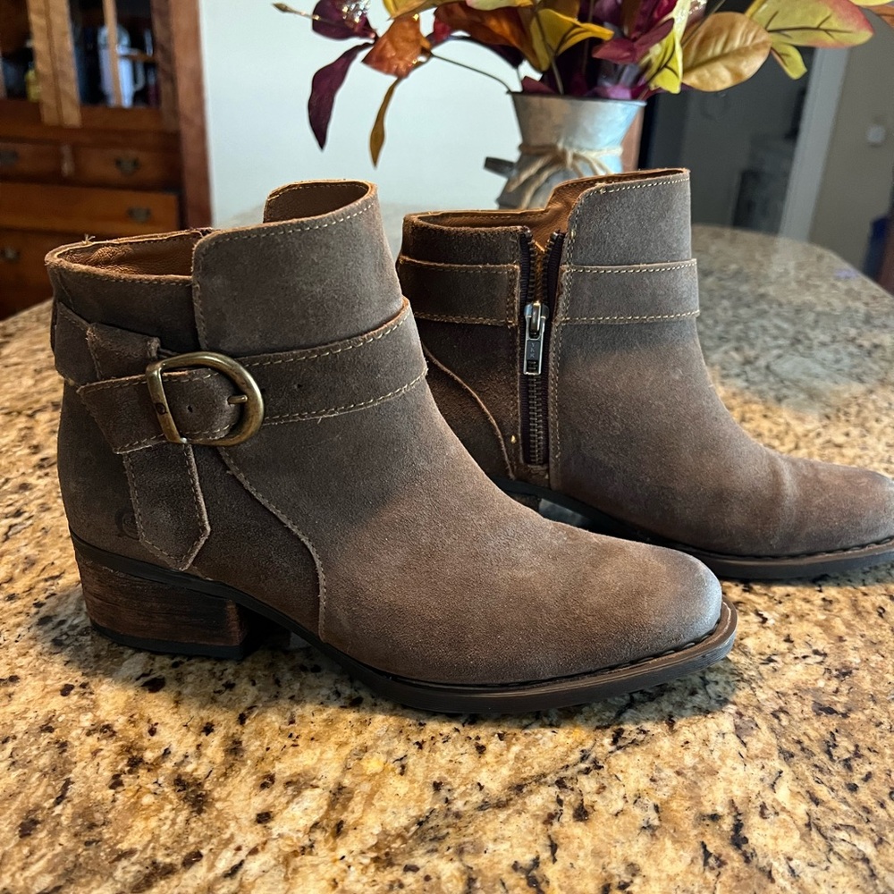 Cute womens ankle boots